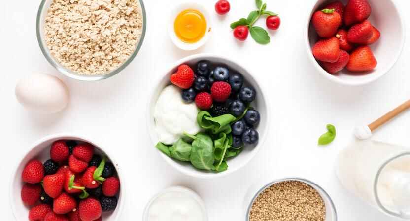 Healthy Meal Prep Breakfast Recipes for the Week 2 Ingredients used to prepare healthy meal prep breakfast recipes for the week